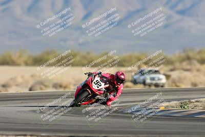 media/Dec-07-2025-CVMA (Sun) [[3e7d2de5dc]]/Race 16-Formula Middleweight/